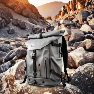 Unisex Outdoor Sport 60L Camping Rucksack mit wasserdichtem Regenbezug und Softback
